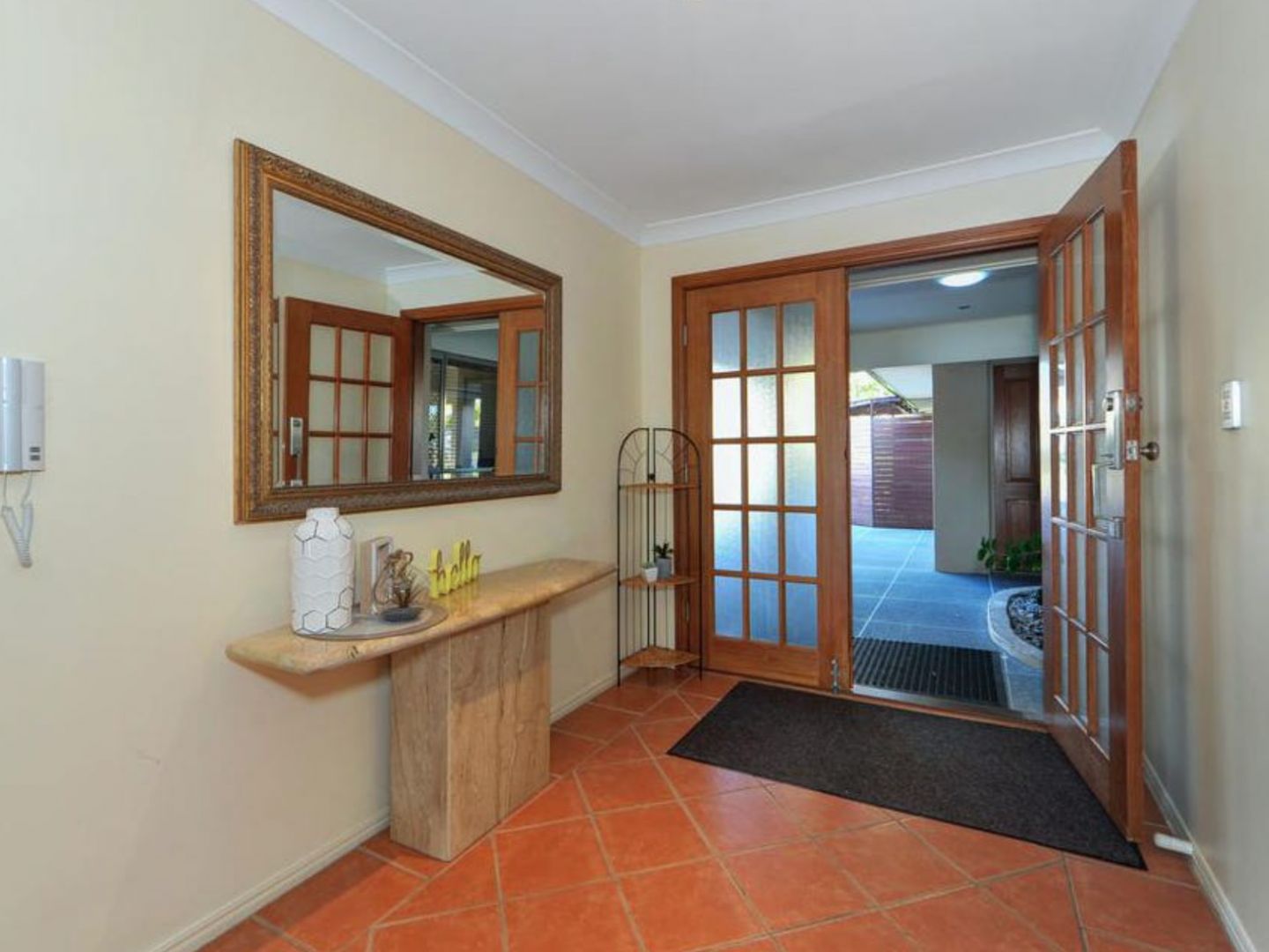 74 Manly Drive, Robina QLD 4226, Image 2