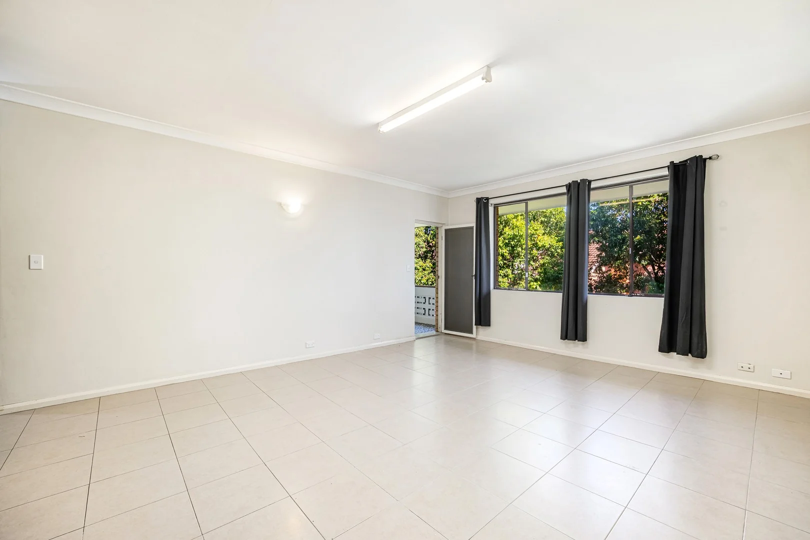 8/76 Kings Road, Five Dock NSW 2046