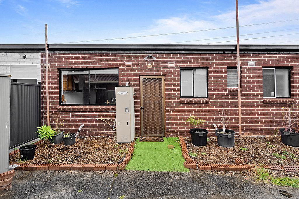 3 bedrooms House in 66 Albany Drive MULGRAVE VIC, 3170
