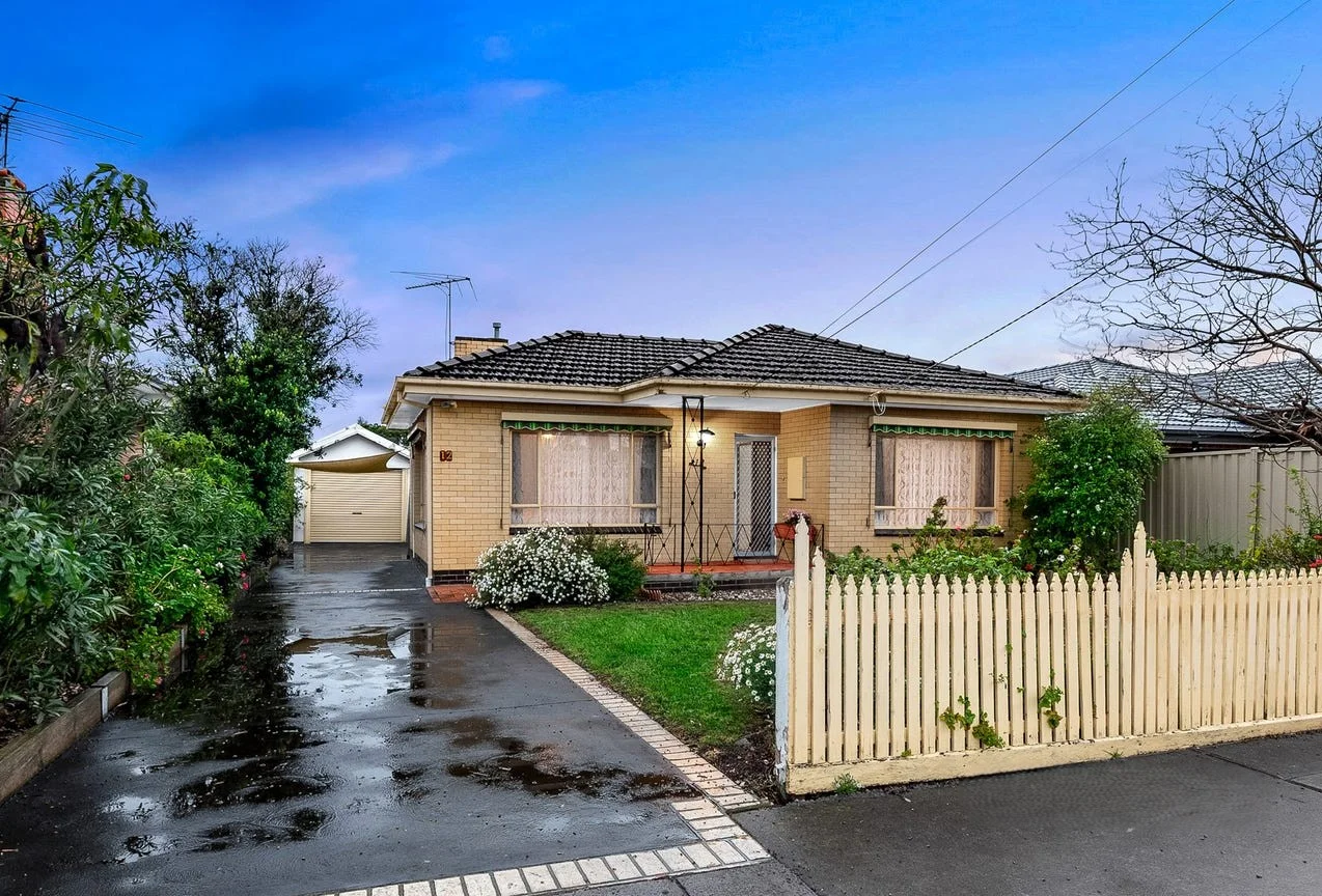 12 Manfred Avenue, St Albans VIC 3021