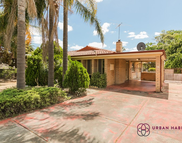 14 Chapman Road, Calista WA 6167