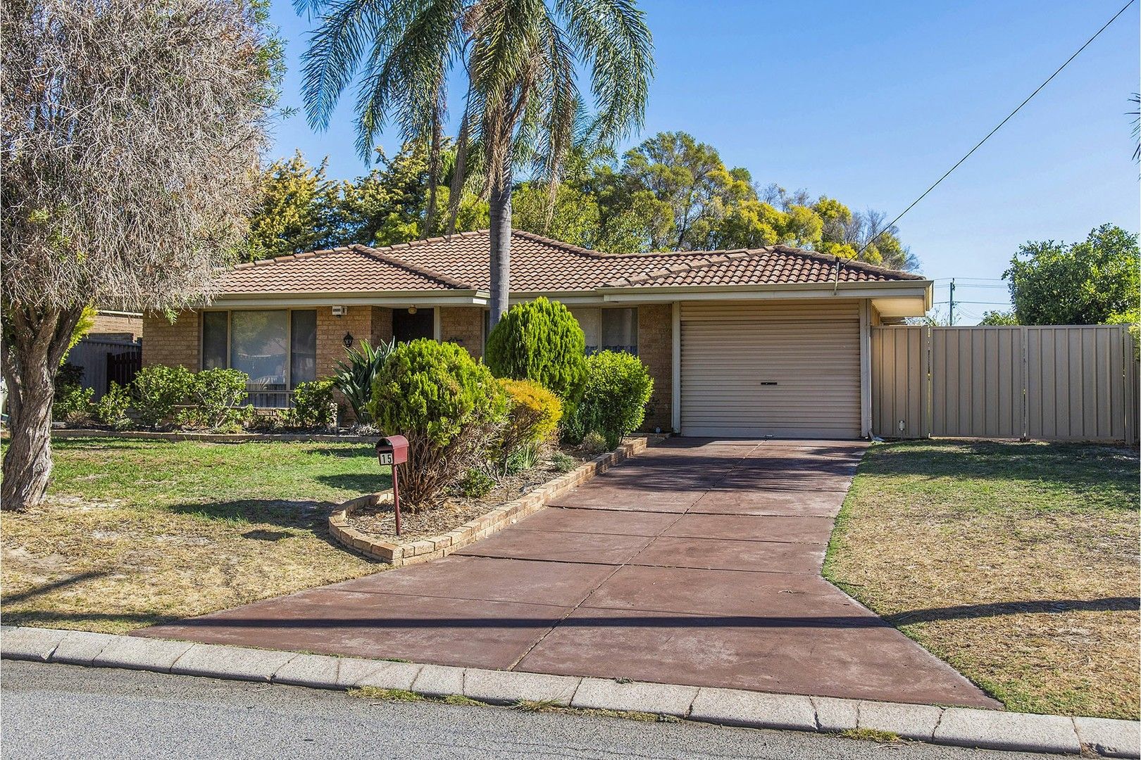 15 Darling Court, Maddington WA 6109, Image 0