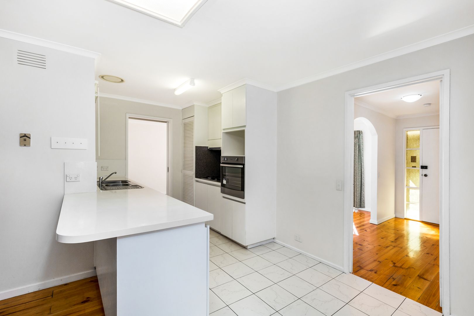 Room For Rent In Greenhill Road Bayswater North Melbour