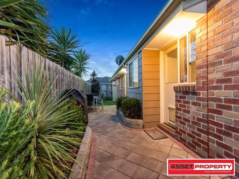 10 Banksia Court, Chelsea VIC 3196, Image 2