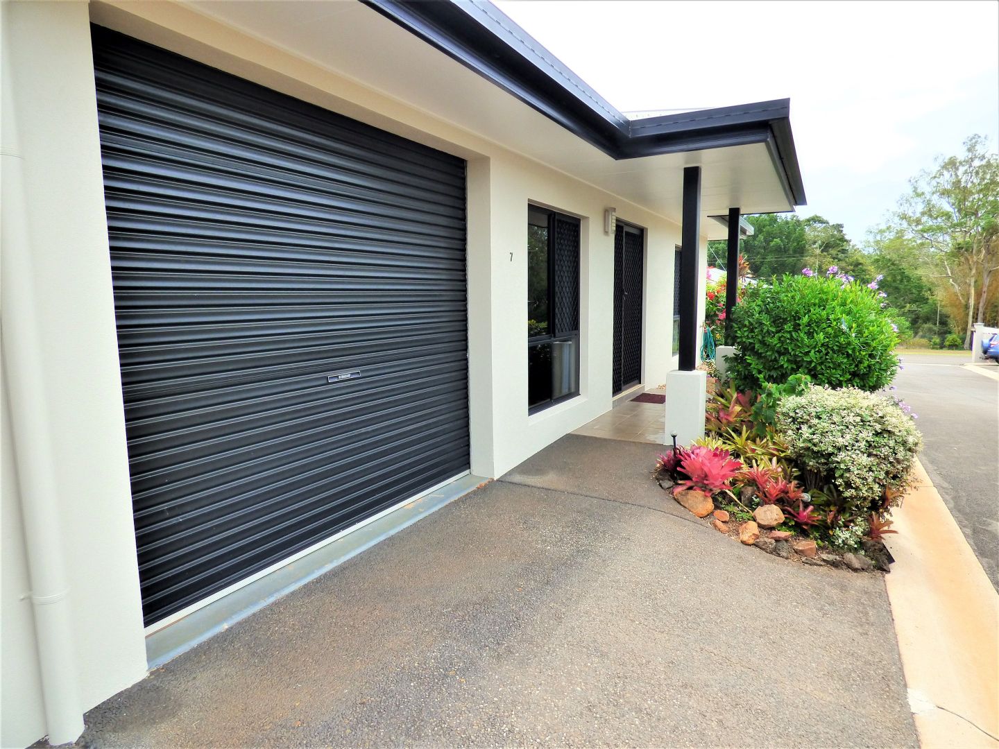 7/50 Weaver Street, Atherton QLD 4883, Image 2