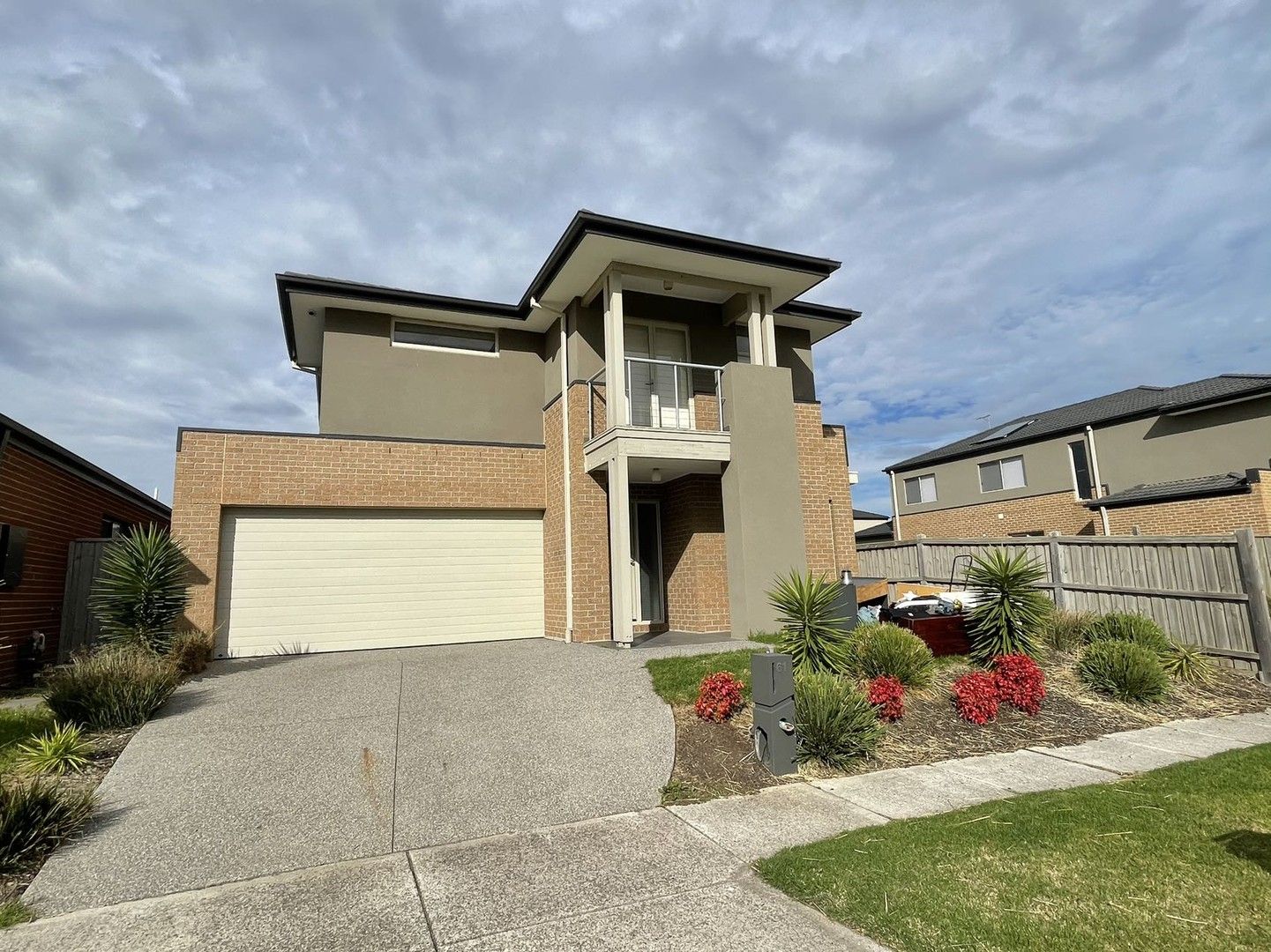 4 bedrooms House in 61 Baycrest Dr POINT COOK VIC, 3030