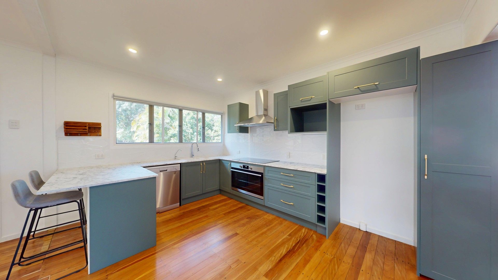 3 bedrooms House in 122 Patricks Road ARANA HILLS QLD, 4054