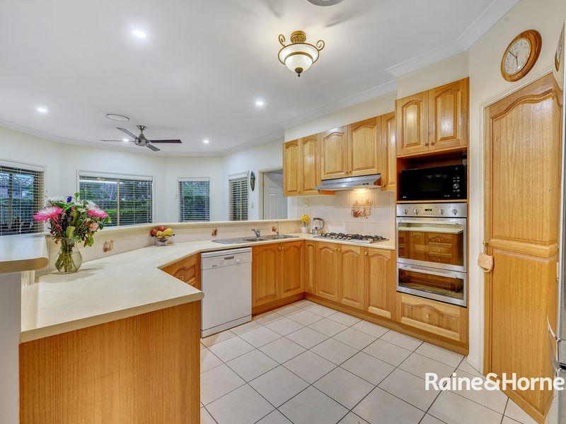 9 Firetail Court, Greenbank QLD 4124, Image 2