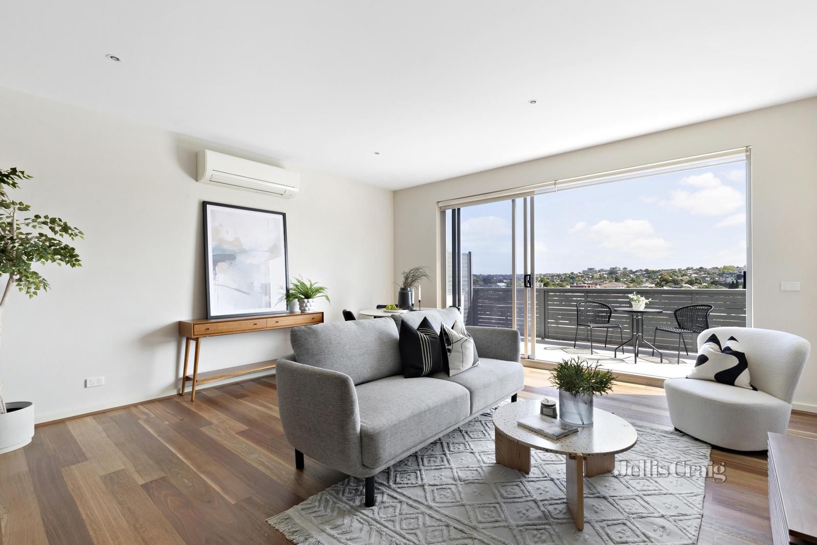 2 bedrooms Apartment / Unit / Flat in 306/8 Burrowes Street ASCOT VALE VIC, 3032