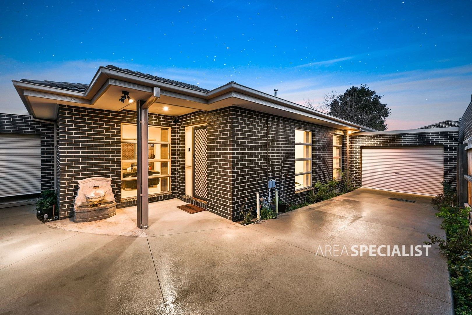 2/18 Grandview Avenue, Dandenong VIC 3175, Image 1