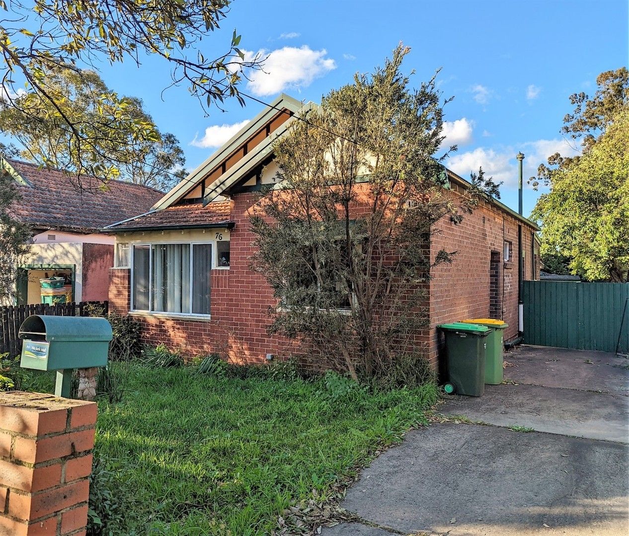 3 bedrooms House in 76 Water Street BELFIELD NSW, 2191