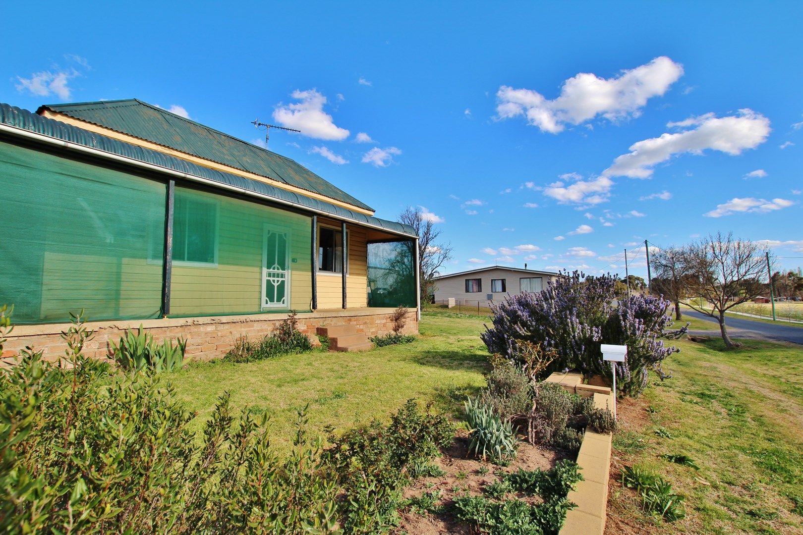 2 Iris Street, Harden NSW 2587, Image 0