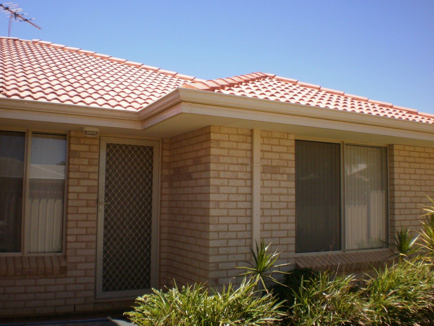 3 bedrooms Villa in 46C Charles Street BLUFF POINT WA, 6530