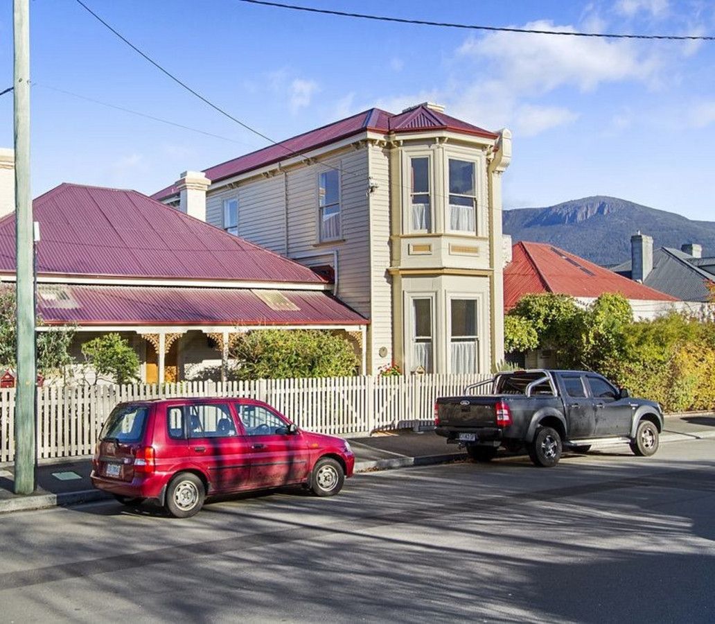 2 bedrooms Townhouse in 1/16 St Georges Terrace BATTERY POINT TAS, 7004