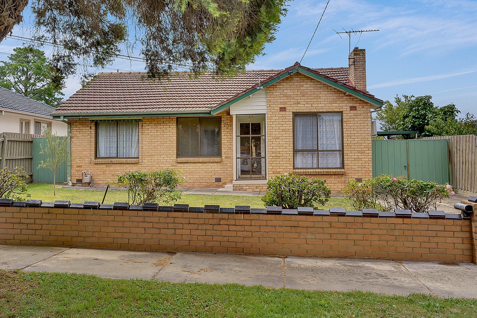 77 Lane Crescent, Reservoir VIC 3073, Image 0