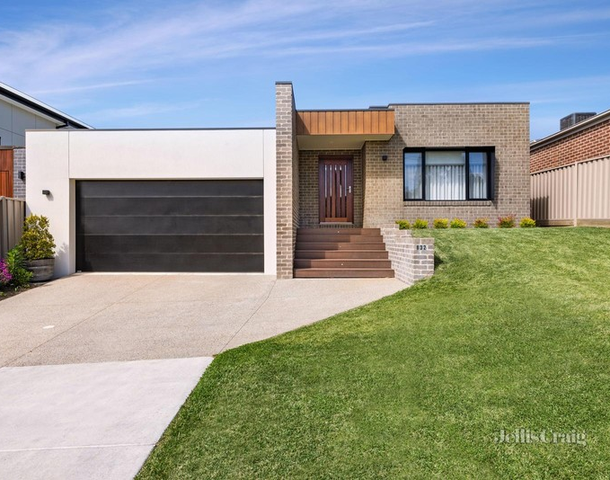 832 Chisholm Street, Black Hill VIC 3350