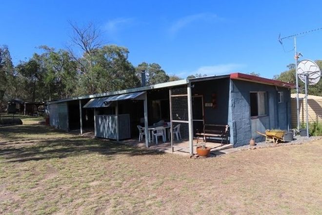 Picture of 160 Watters Road, BALLANDEAN QLD 4382