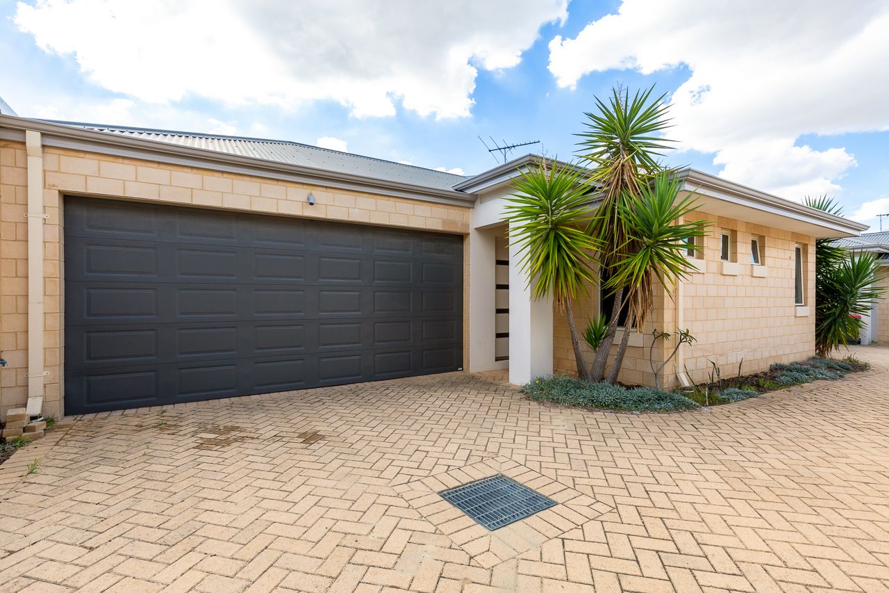 21B Eastbourne Cr, Nollamara WA 6061, Image 0