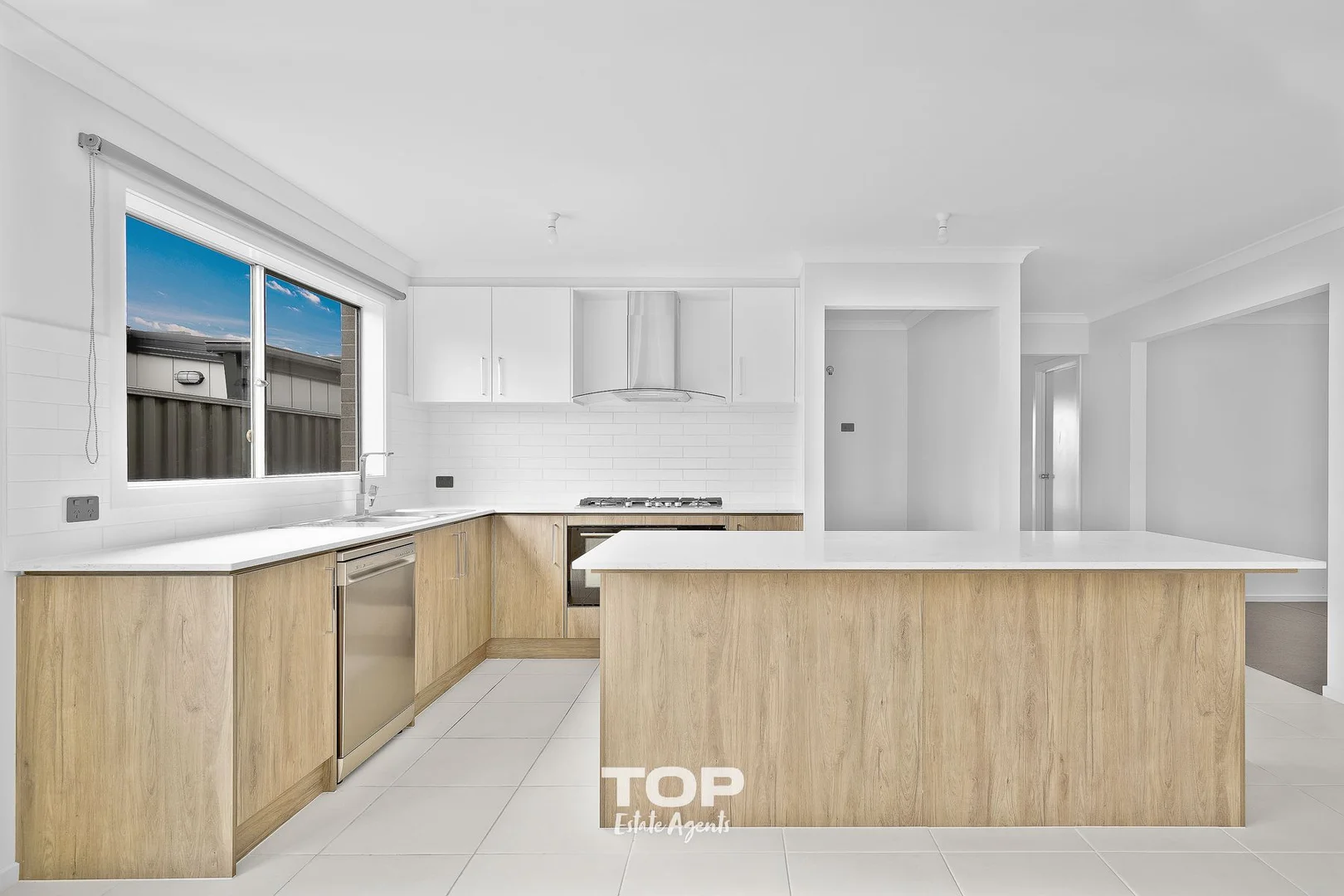 Additional image 3 of 106 Sundance Promenade, Pakenham VIC 3810