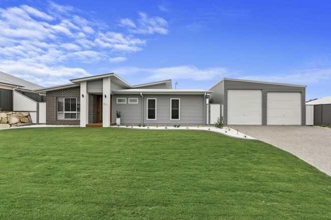 Picture of 58 Spring Way, NIKENBAH QLD 4655