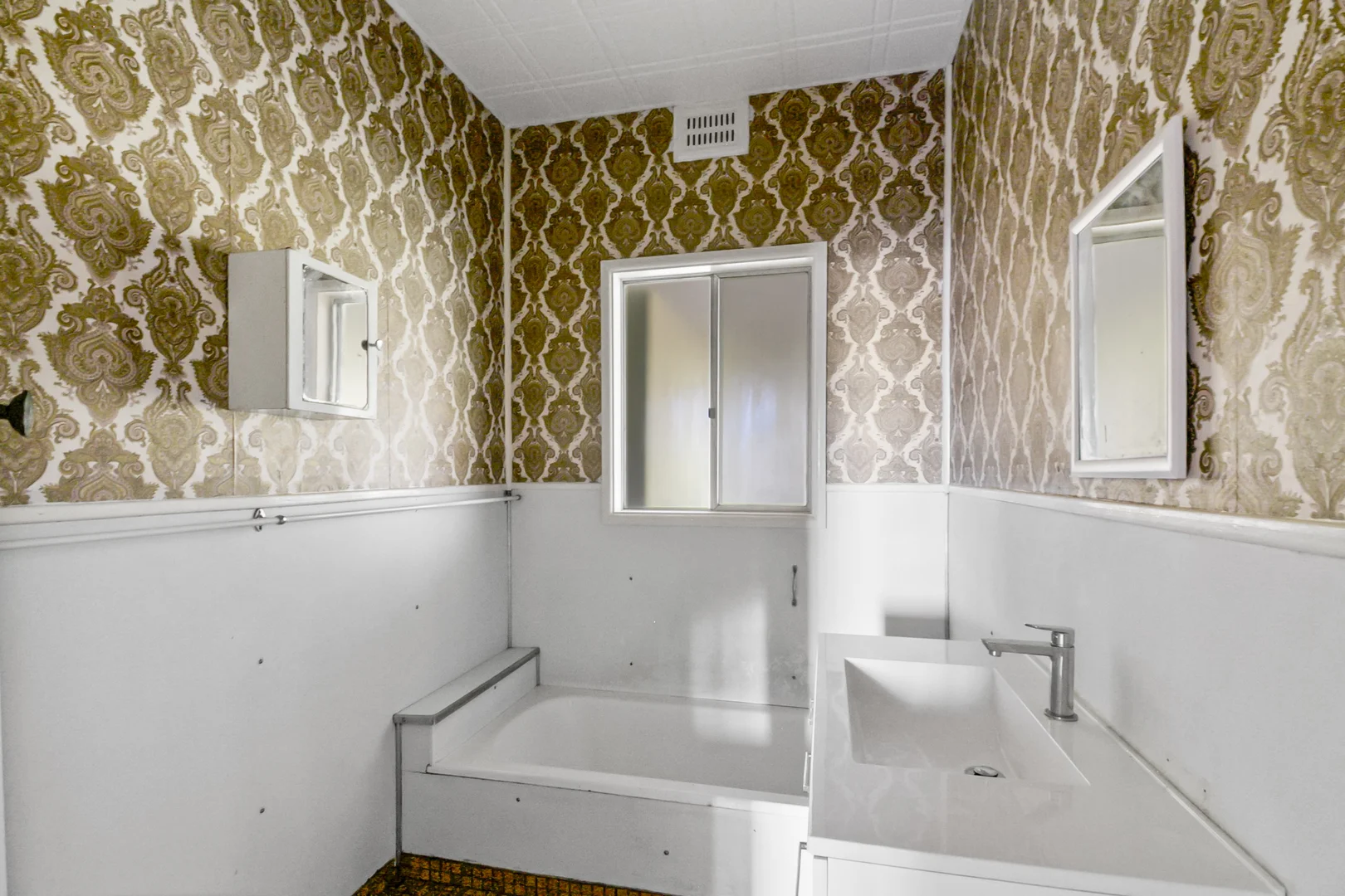 Additional image 11 of 14 Uralla Street, Uralla NSW 2358