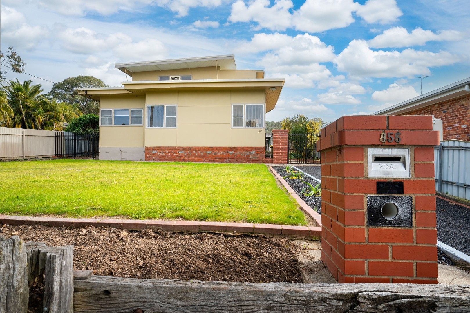 3 bedrooms House in 855 TENBRINK STREET GLENROY NSW, 2640