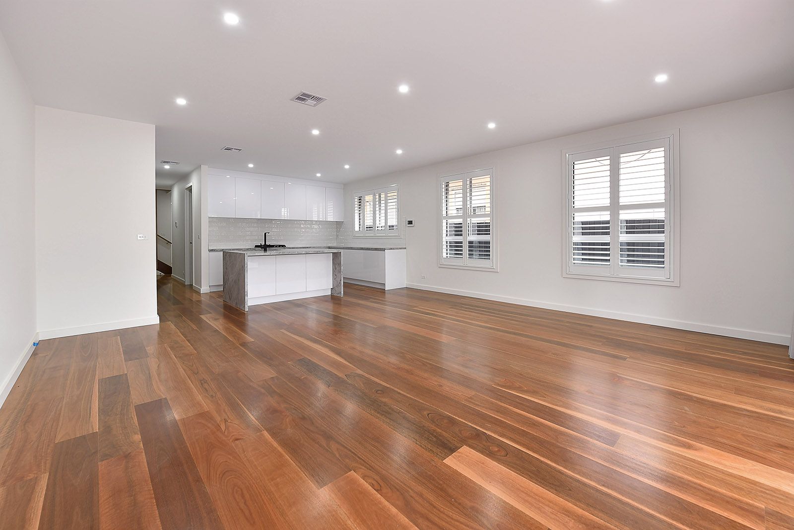 8 Cuthbert Street, Niddrie VIC 3042 House For Rent Domain