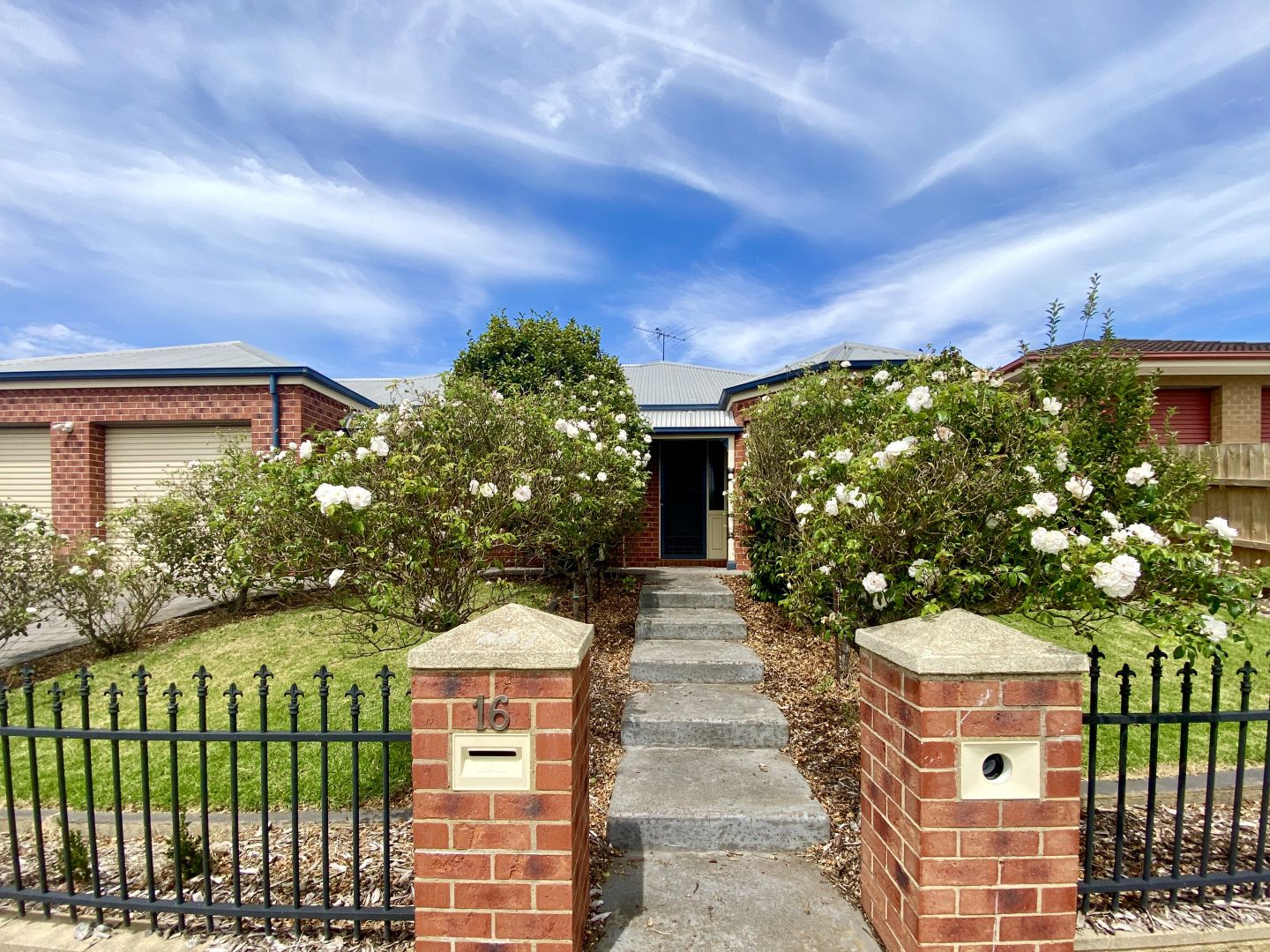 16 The Court , Leopold VIC 3224
