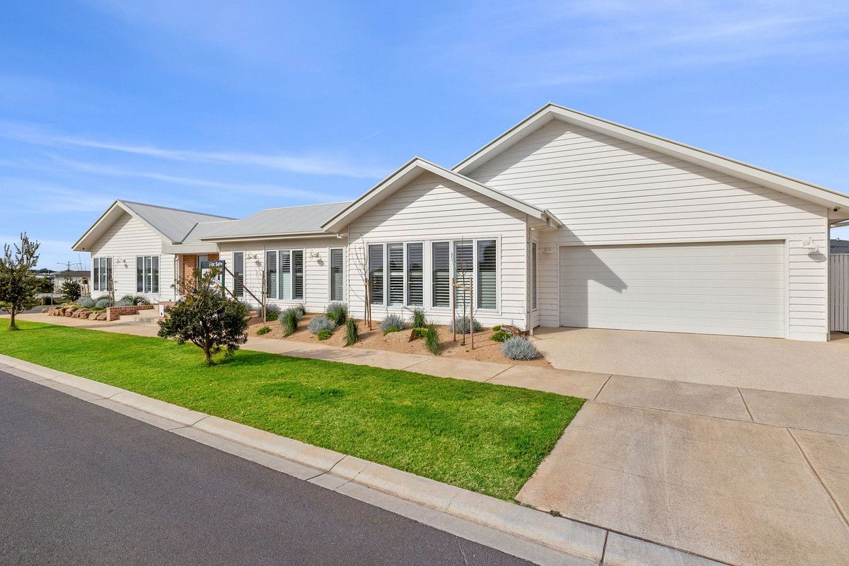 7 Buckland Crescent, Torquay VIC 3228, Image 1