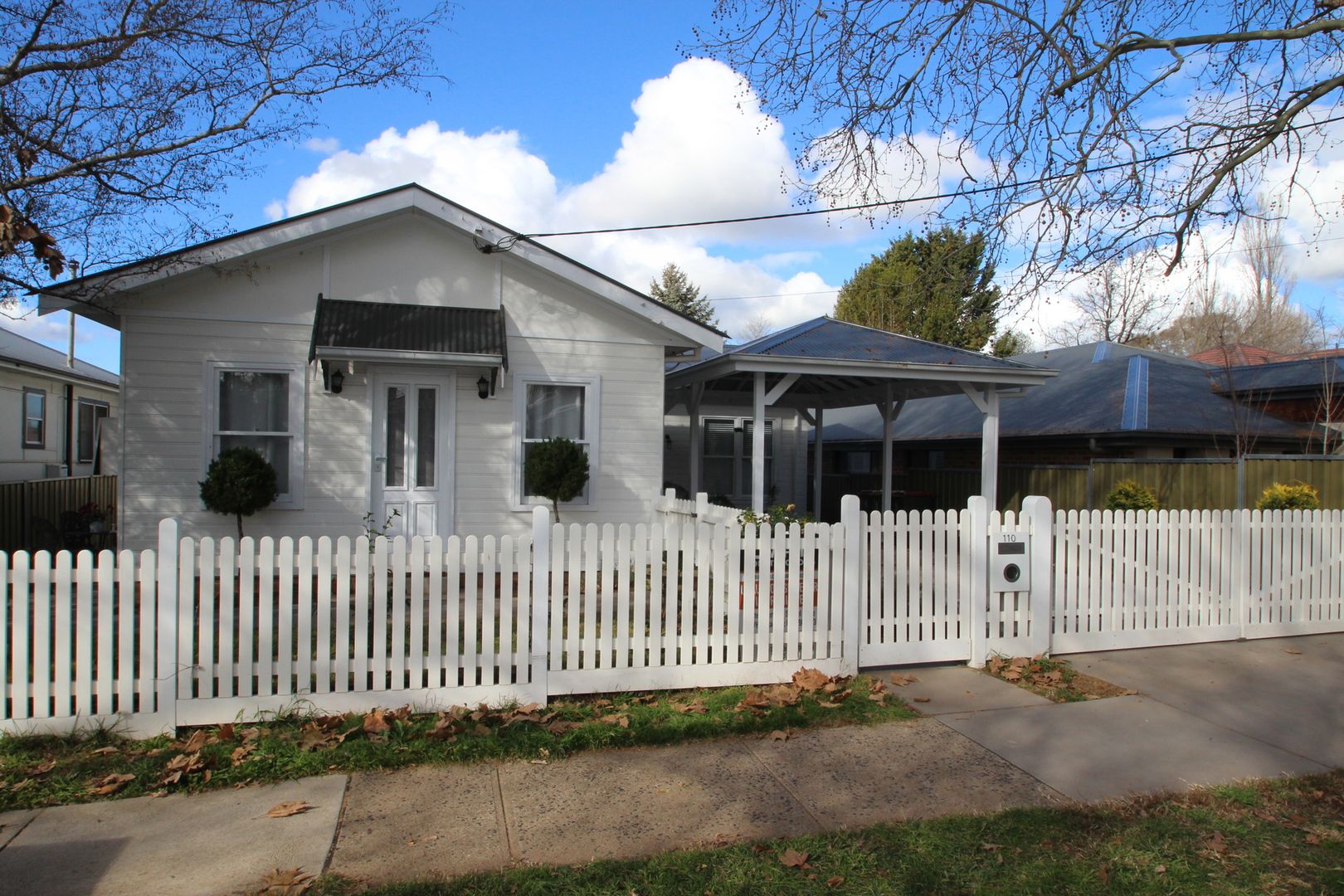 Orange NSW 2800 - 2 beds house for Sale, $750 per week or ...