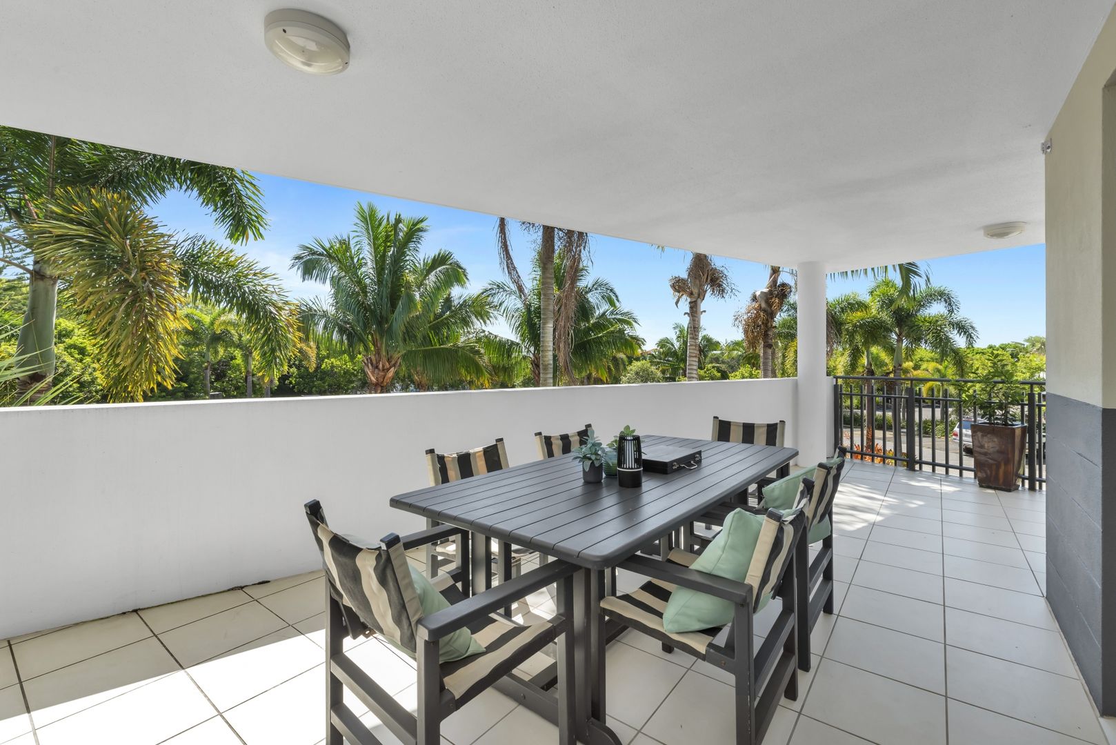 25/57 Grand Parade, Kawana Island QLD 4575, Image 2