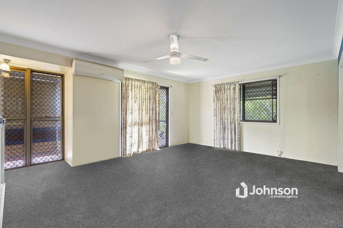 27 Bremer Parade, Basin Pocket QLD 4305, Image 2