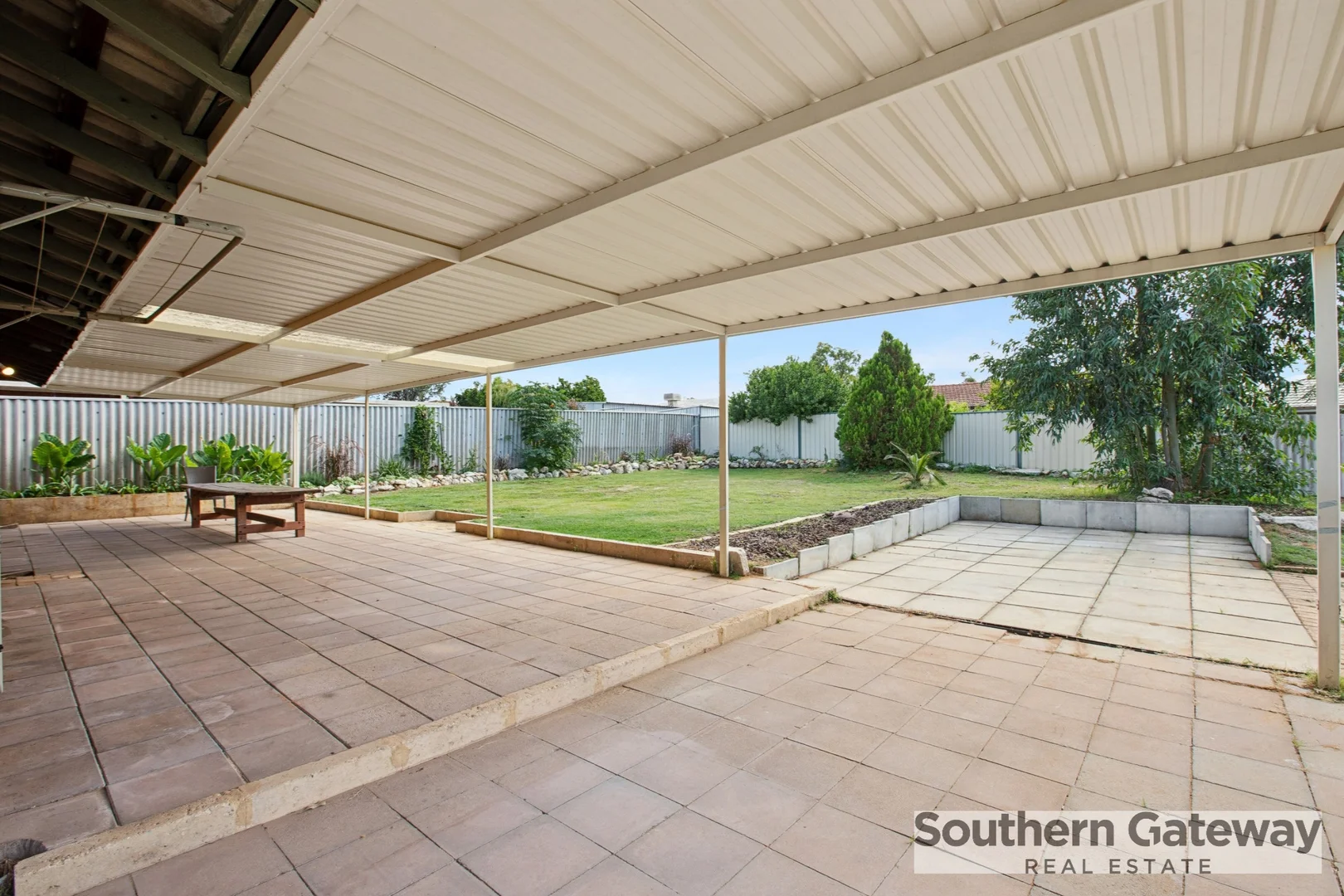 Additional image 22 of 65 Chisham Avenue, Parmelia WA 6167