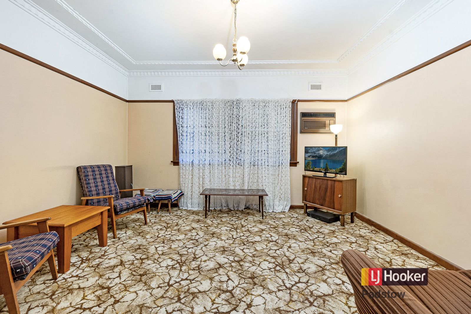 10 Gloucester Avenue, Padstow NSW 2211, Image 2
