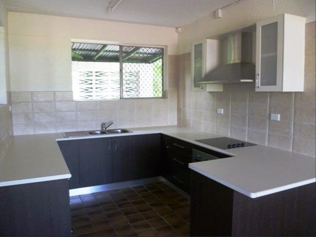 3 bedrooms Apartment / Unit / Flat in 2/26 Lakeside Drive ALAWA NT, 0810