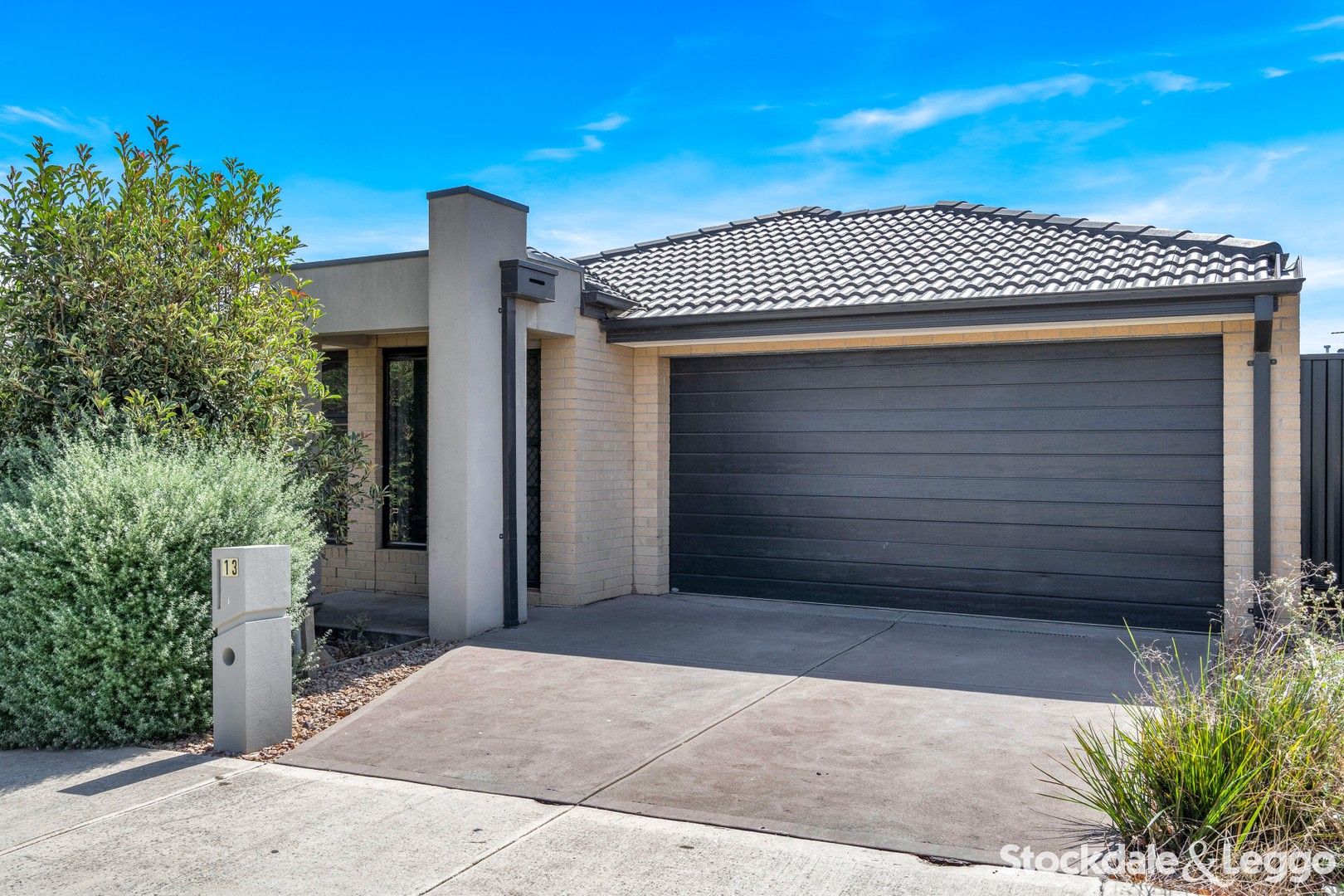 4 bedrooms House in 13 Nightingale Road WOLLERT VIC, 3750