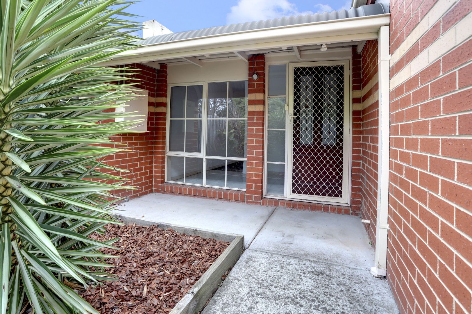 99 Herbert Street, Mornington Property History & Address Research