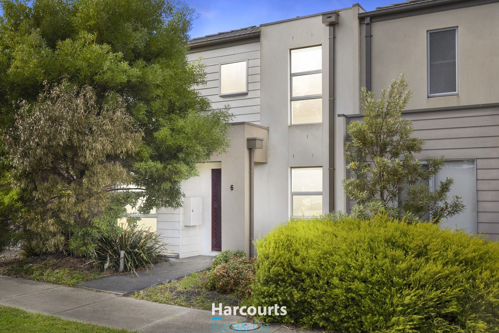 4 bedrooms Townhouse in 6 Levens Lane MERNDA VIC, 3754