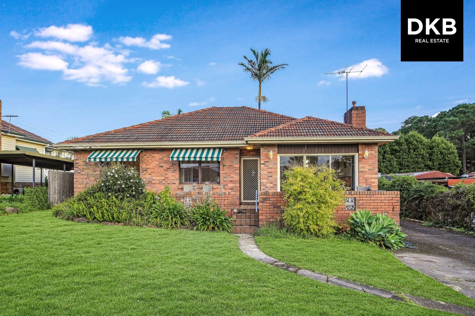 4 bedrooms House in 22 Kentwell Street BAULKHAM HILLS NSW, 2153