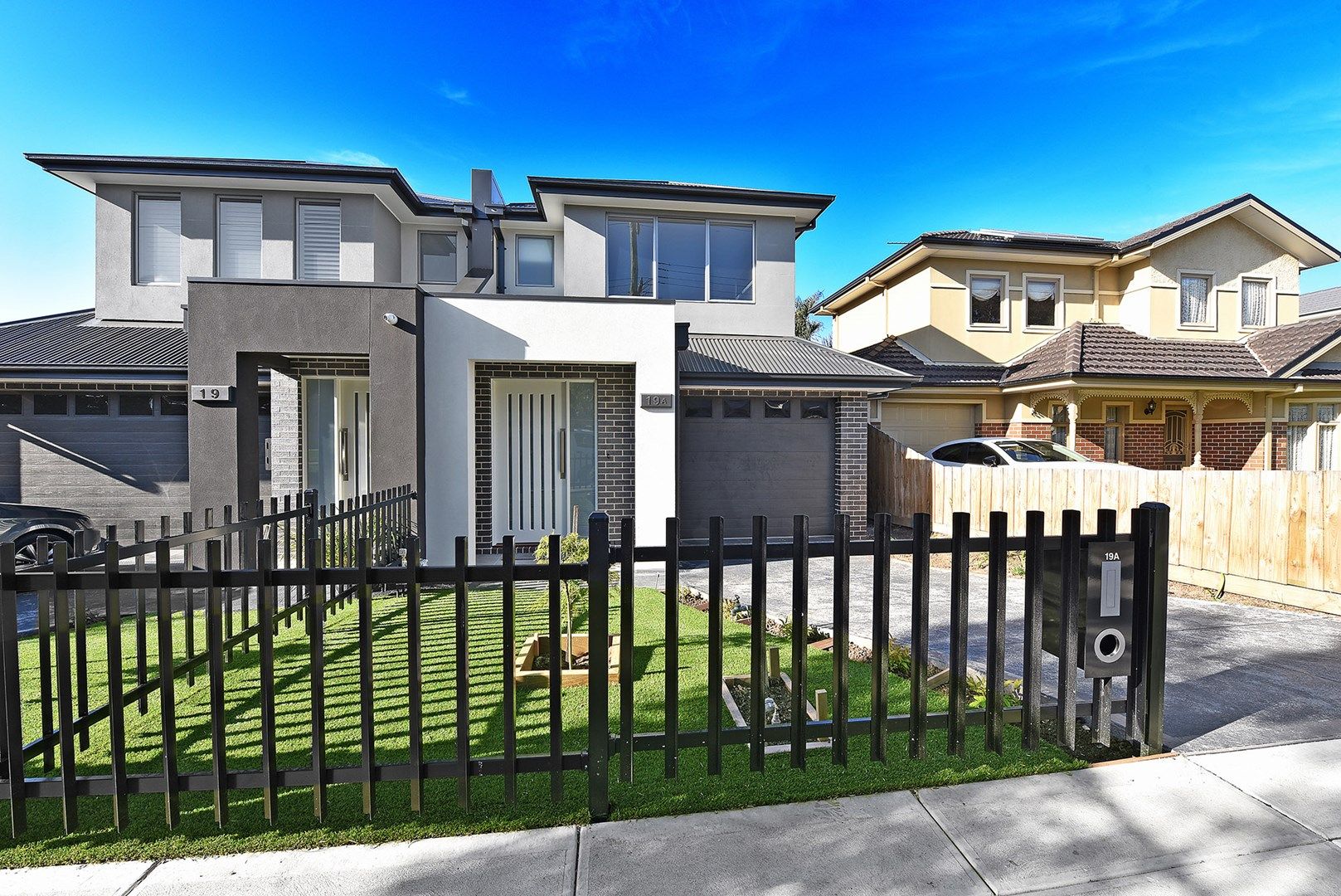 4 bedrooms Townhouse in 19A Vaynor Street NIDDRIE VIC, 3042