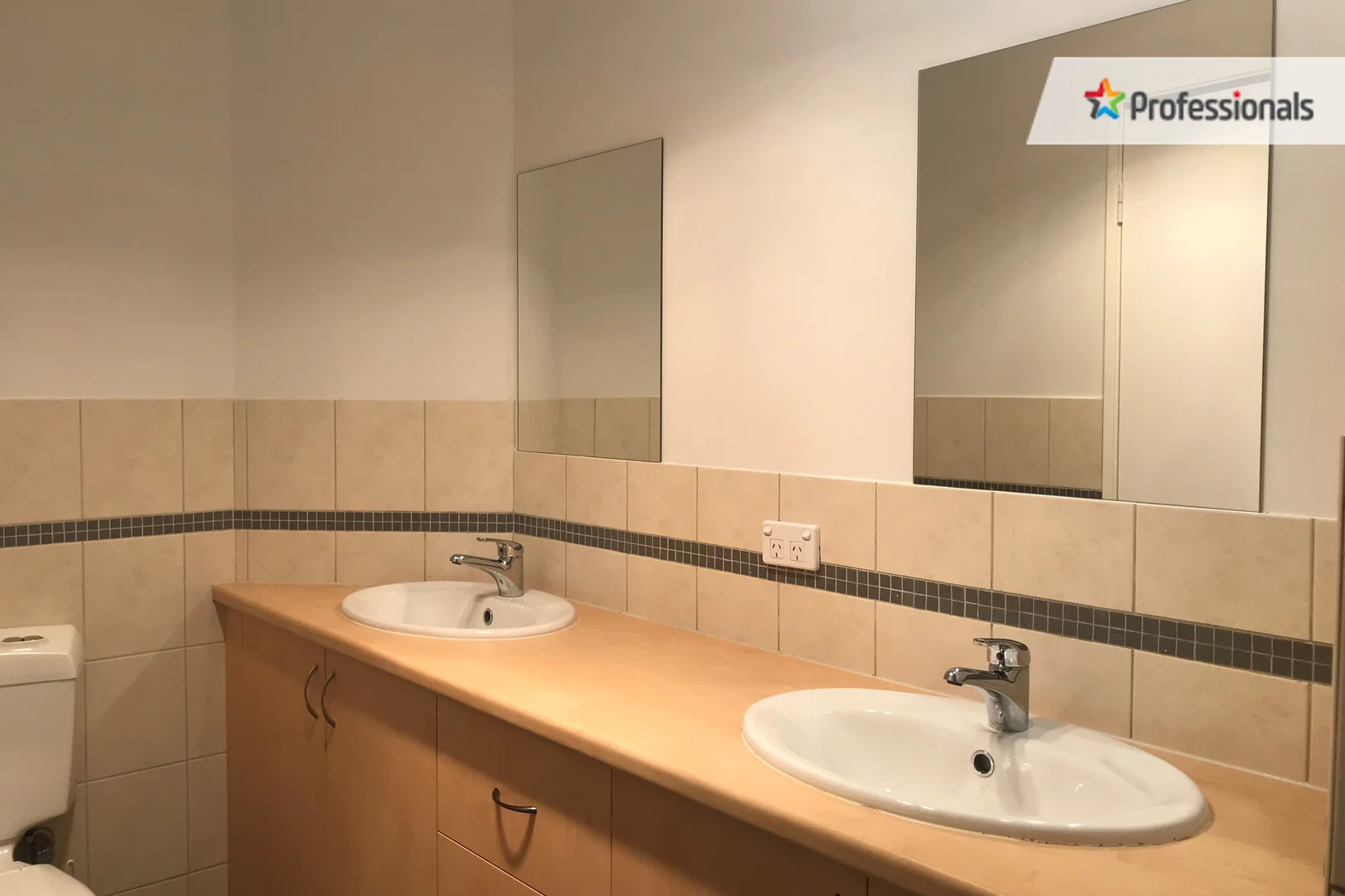 Additional image 5 of Rm/s14A McKay Street, Bentley WA 6102