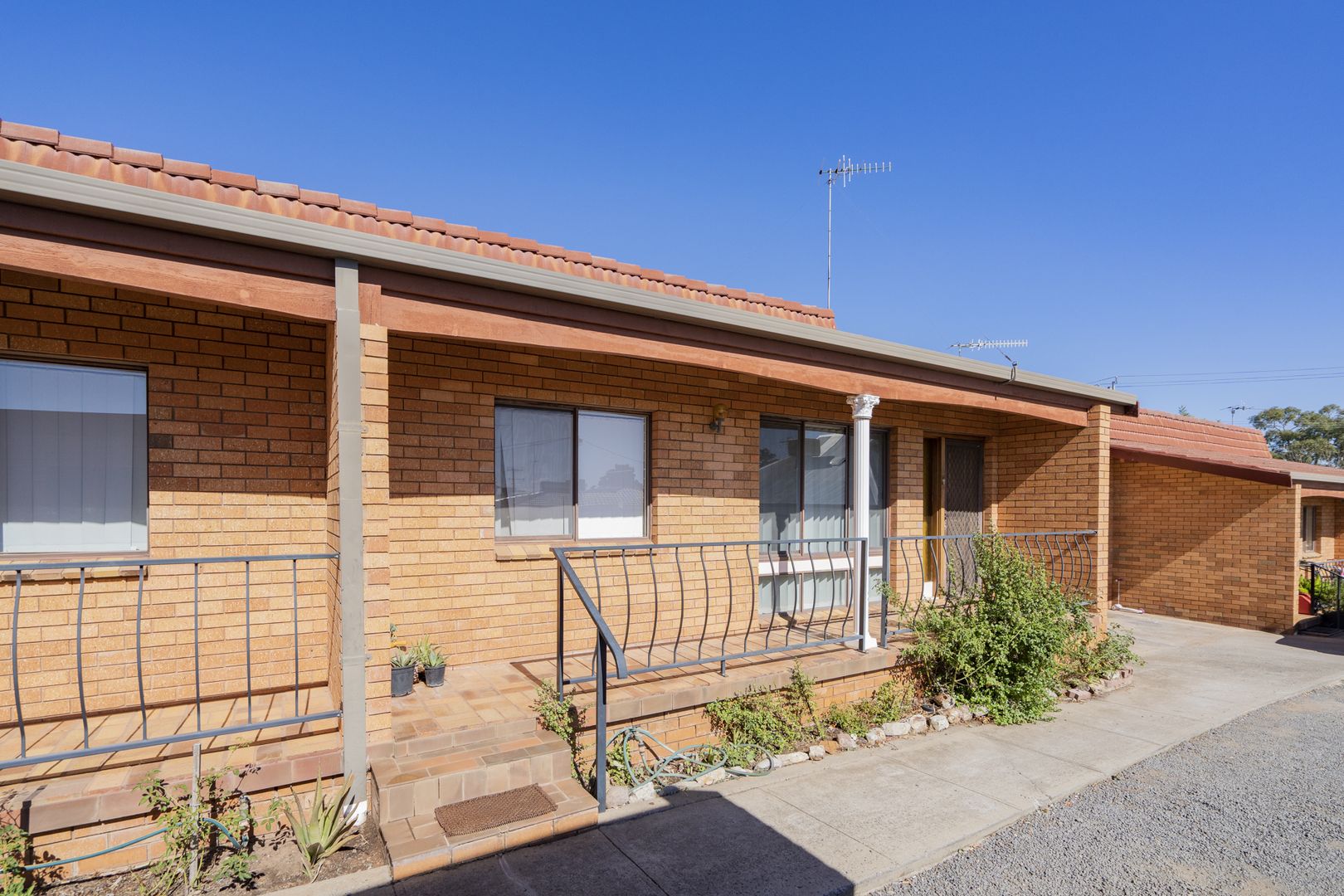 3/30 Willow Street, Leeton NSW 2705, Image 2