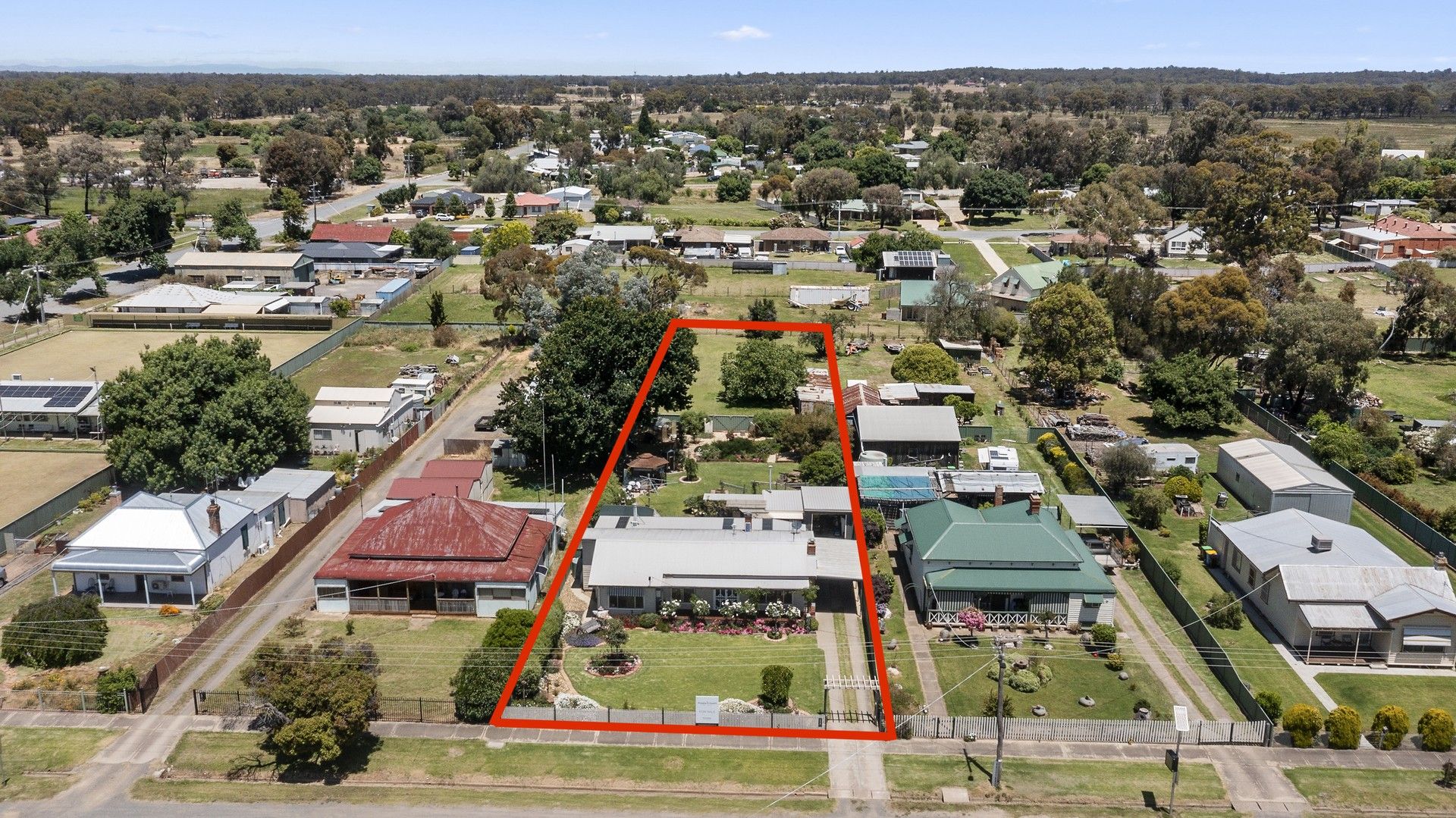 17 Watson Street, Murchison VIC 3610 Domain