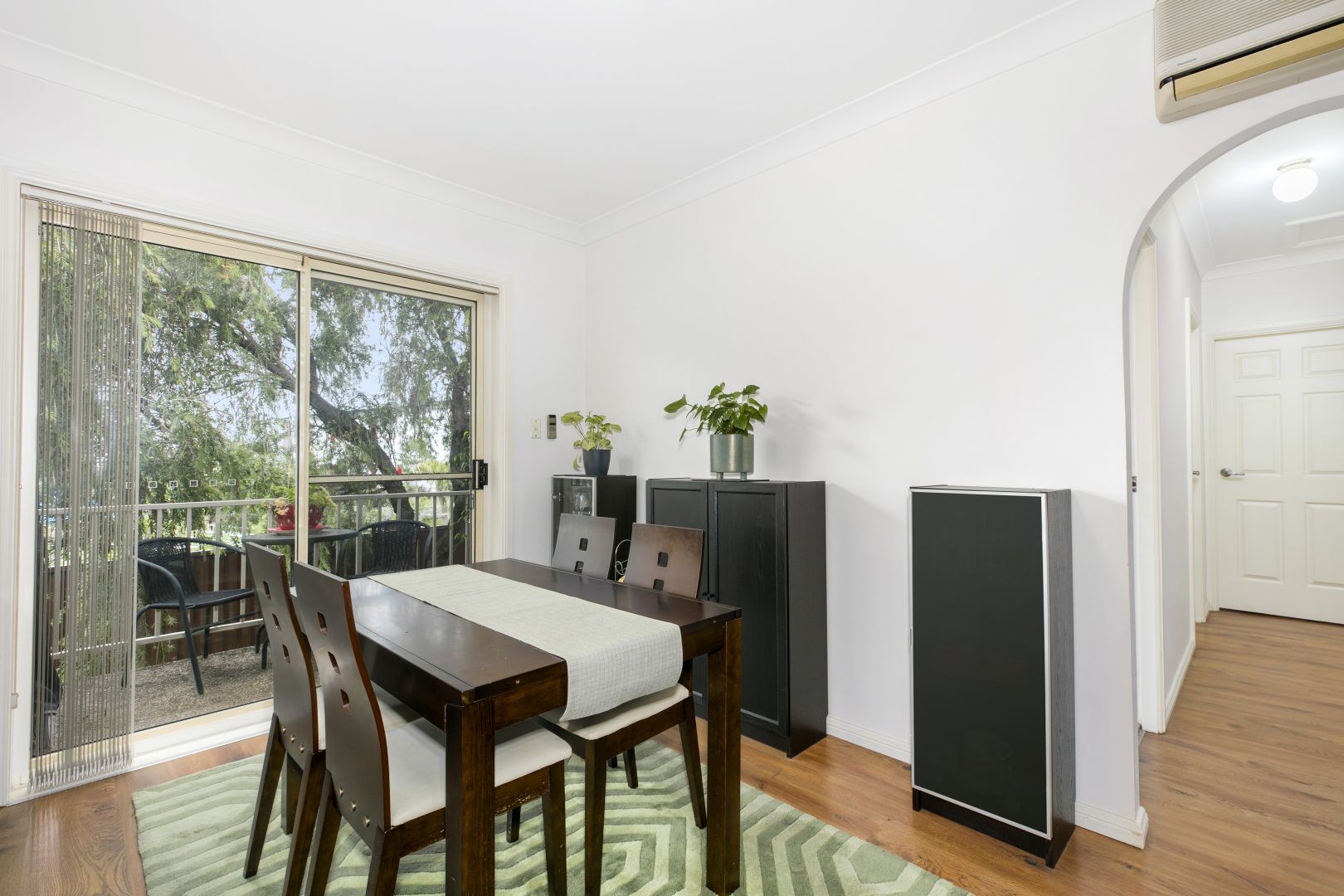 2/27 Greenacre Road, South Hurstville NSW 2221, Image 2