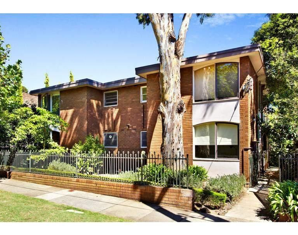 2/49 Grange Road, Toorak VIC 3142