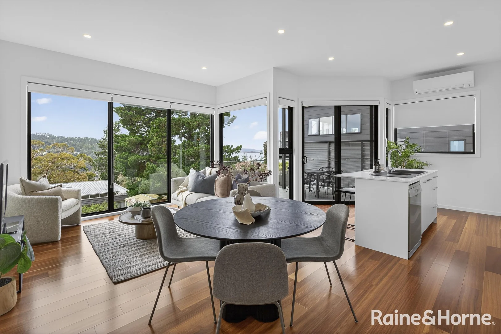 Additional image 4 of 10/60 Auburn Road, Kingston Beach TAS 7050