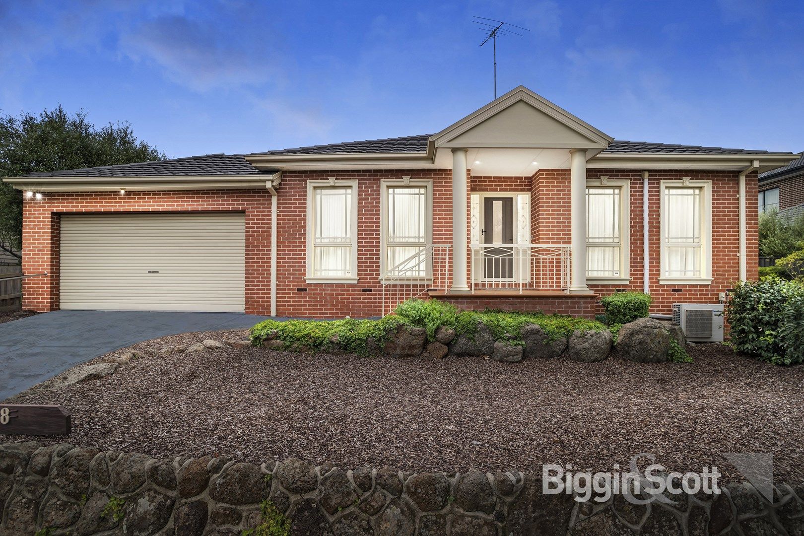 1/28 Dunscombe Avenue, Glen Waverley VIC 3150, Image 0