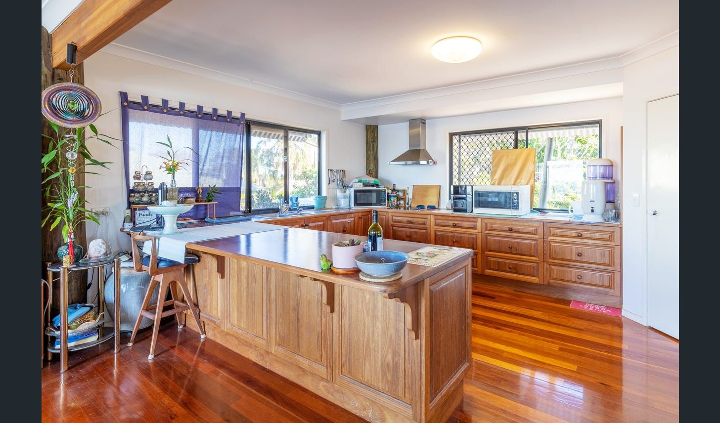 41 Biggs Avenue, Beachmere QLD 4510 House For Rent 850 Domain