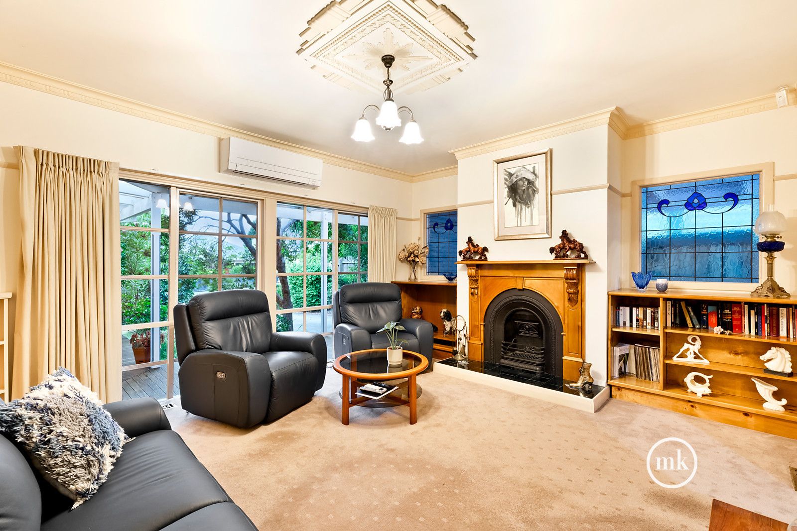 25 Doris Street, Greensborough VIC 3088, Image 2