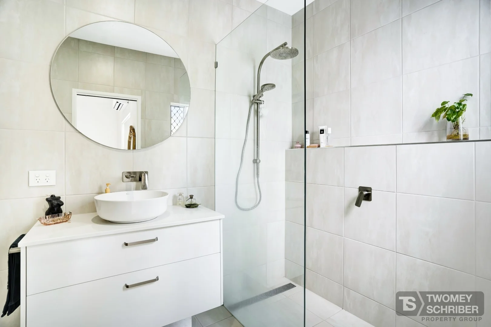 Additional image 4 of 31 Lakeside Drive, Smithfield QLD 4878